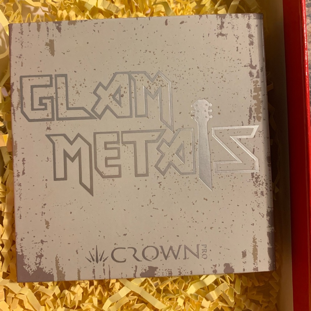 Glam Metals Crown pro Pallet